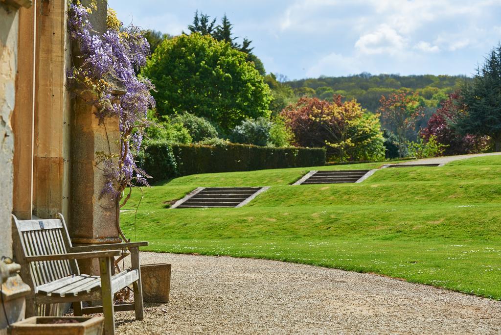 Dumbleton Hall Hotel Exteriör bild