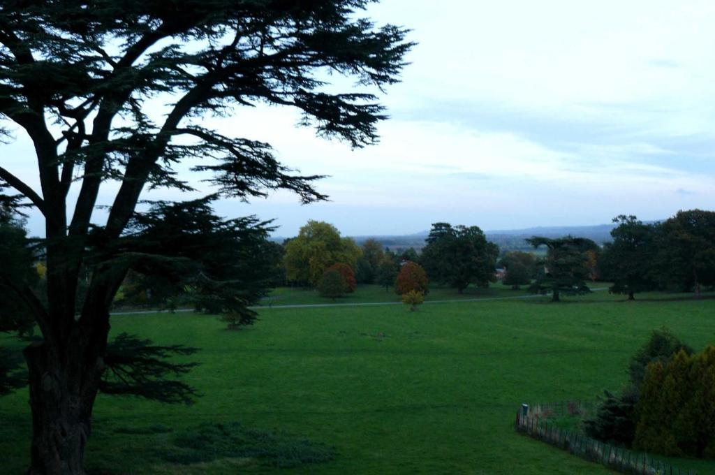 Dumbleton Hall Hotel Exteriör bild
