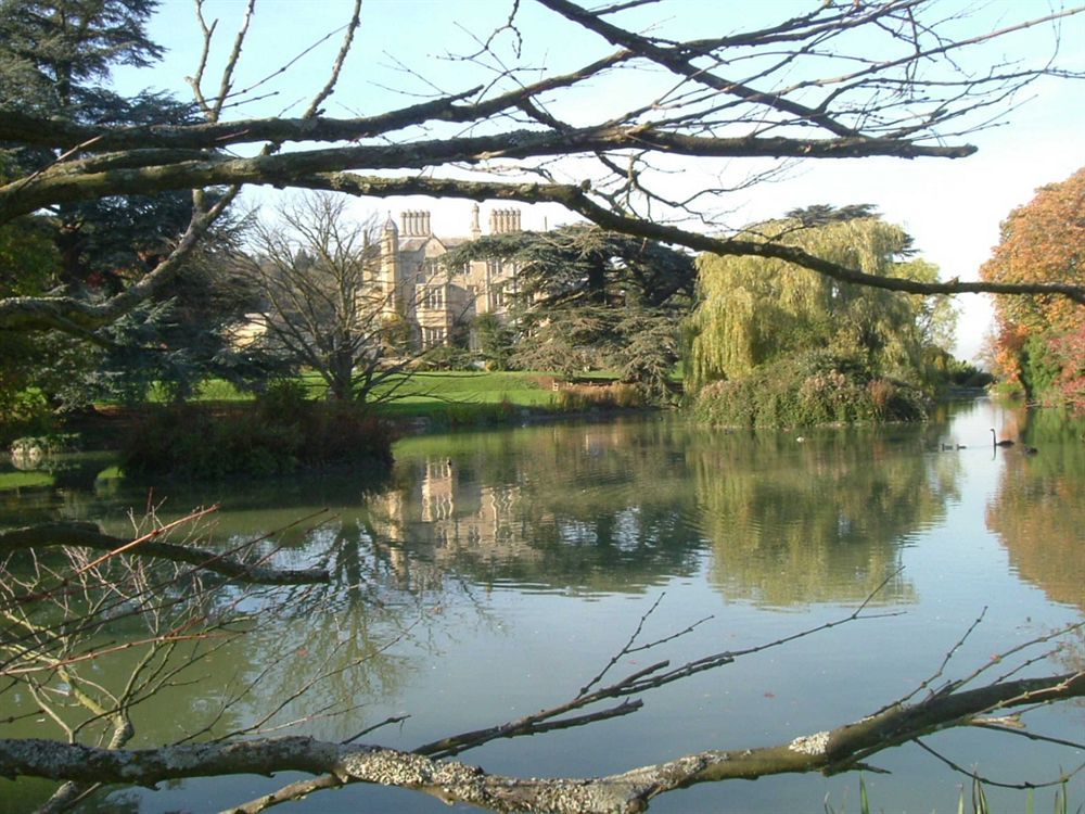 Dumbleton Hall Hotel Exteriör bild